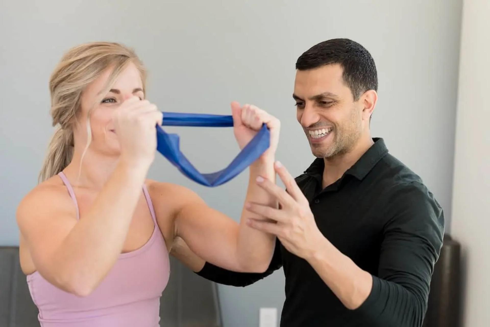 How a Sports Chiropractor in Carmel Helps Athletes Recover Stronger and Perform Better