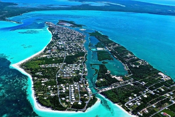 Elevate your vacation with Bahamas Vacation Rentals