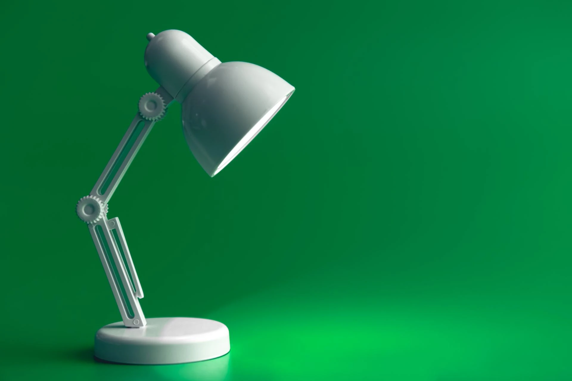Brighten Your Workspace with a Battery-Powered Desk Lamp