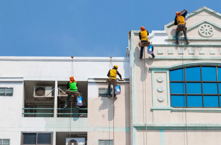 Facade Renovation Contractor That Ensures Safety and Durability