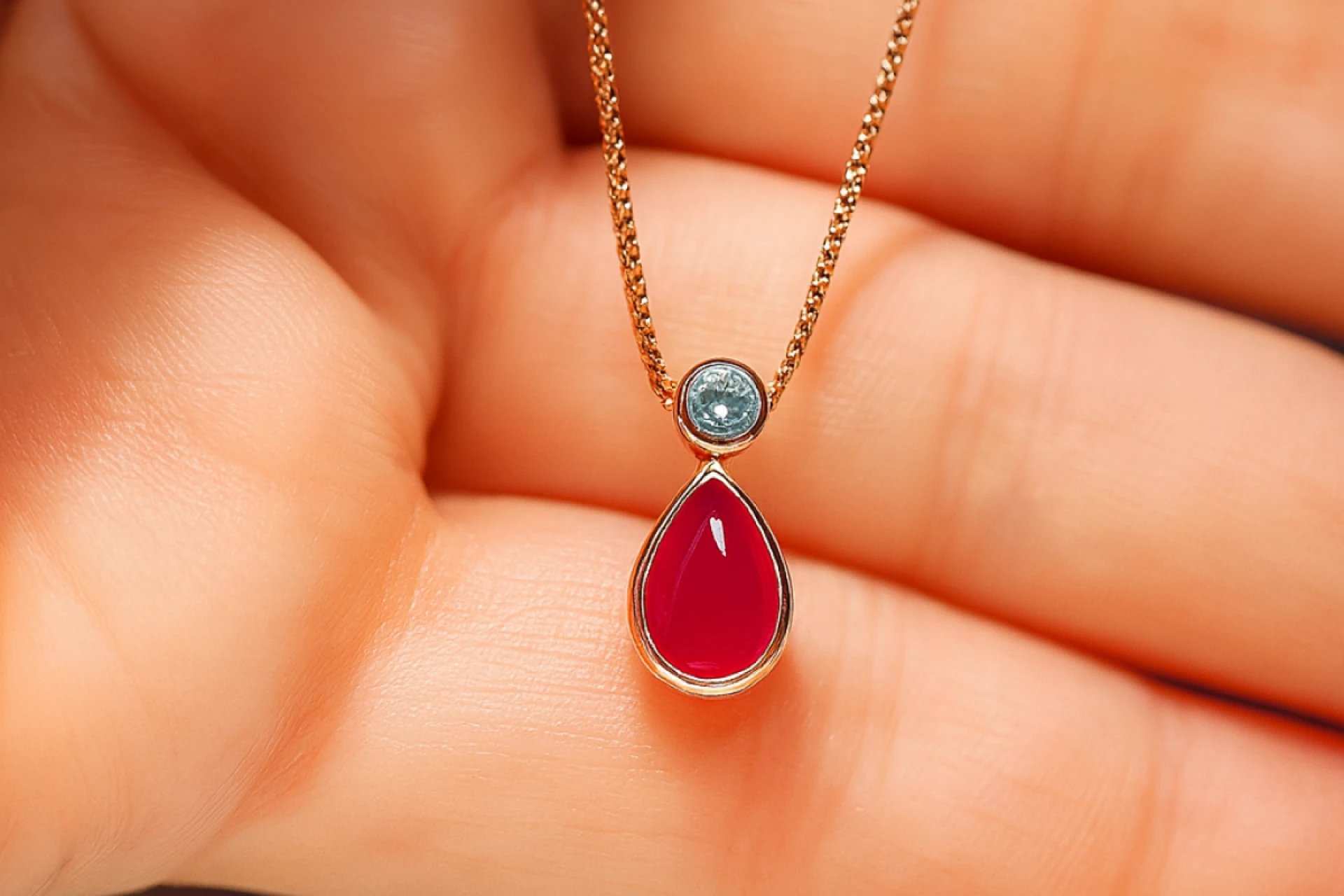 Can CZ Diamonds Look as Stunning as Real Ones? A Closer Look at the RUBINA Necklace