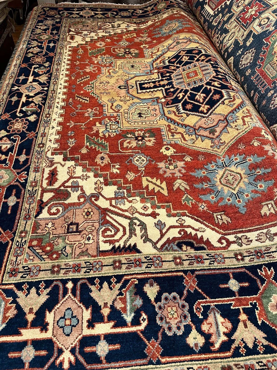 How Can I Choose the Best Carpet Wash Near Me for My Rugs?