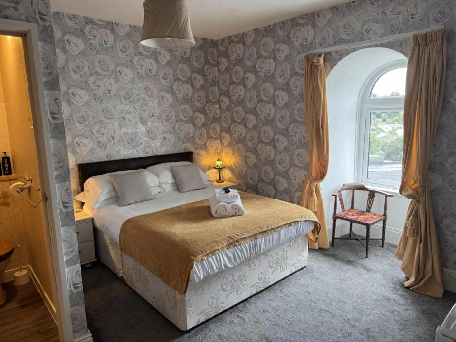 How Can a Family Friendly Guest House Transform Your Holiday Experience?