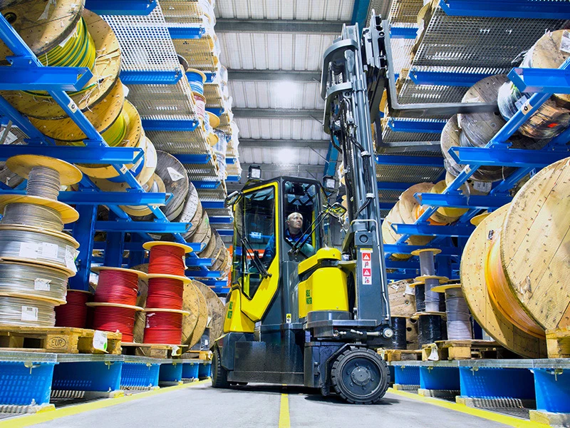 Why Choosing to Buy a Forklift Truck Can Transform Your Warehouse Efficiency?
