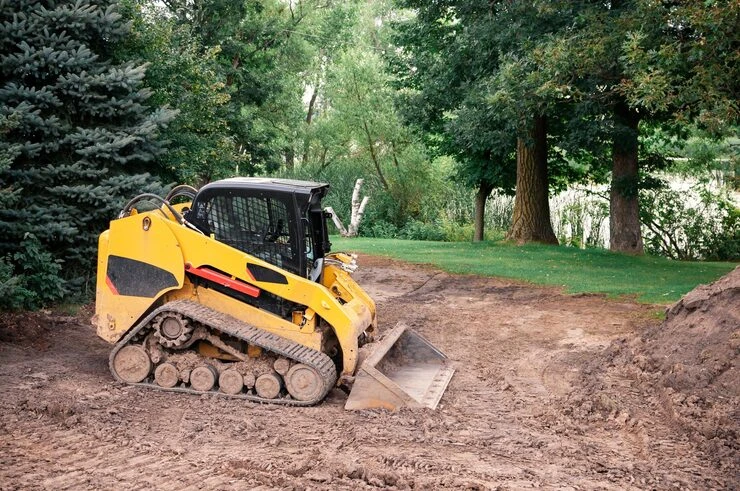 Benefits of High Quality Kubota Tracks for Construction and Landscaping Work