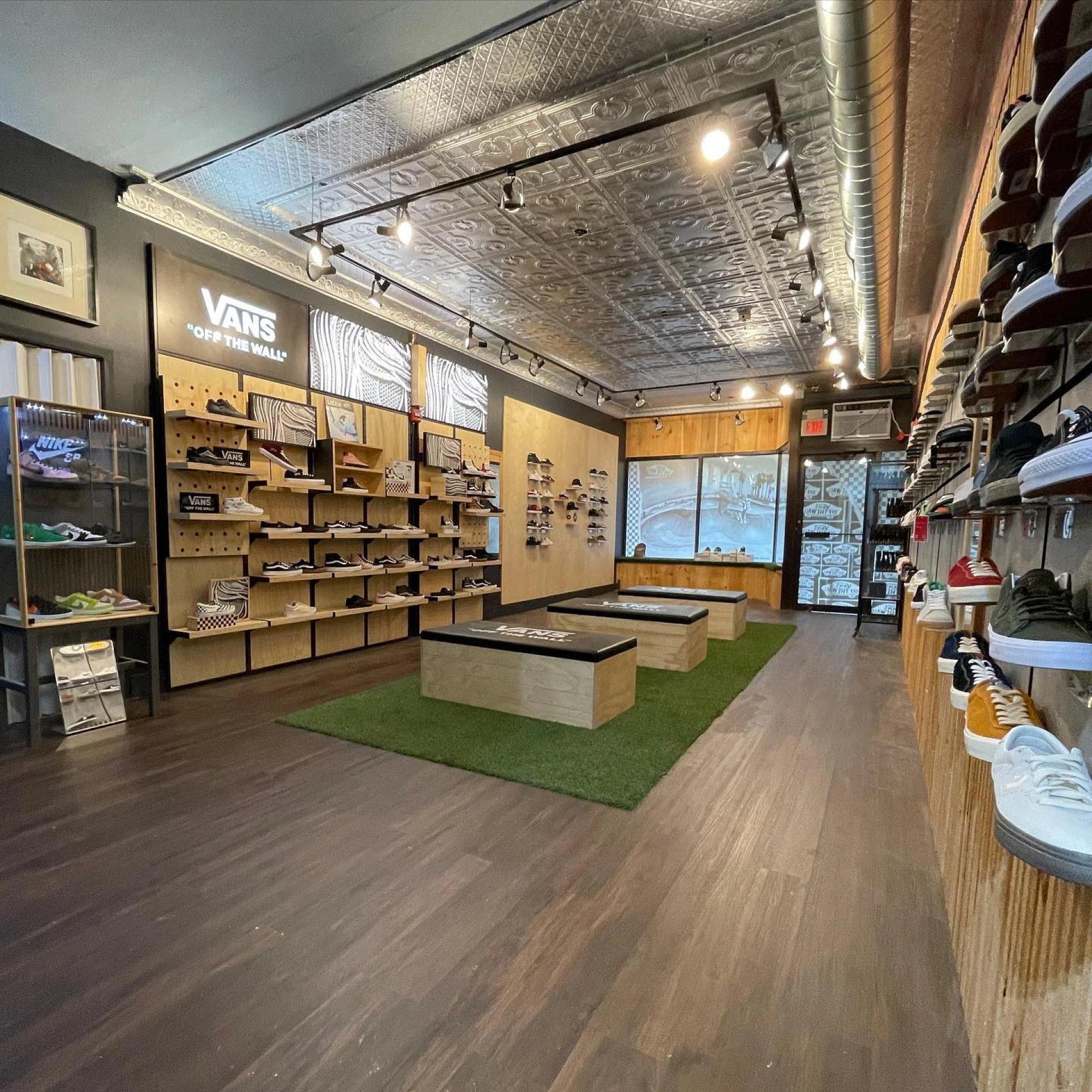 How to Choose the Right Skateboard Shoe Store and Find the Best Skateboard Shoes