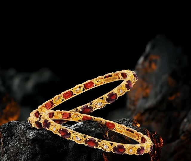 Jewellery Shops in Bangalore Offering the Best Online Jewellery Shopping Experience