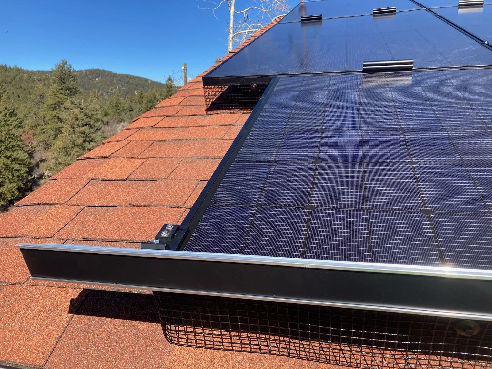 How Homeowners Gain Long-Term Value Without Actually Owning Solar Panels 