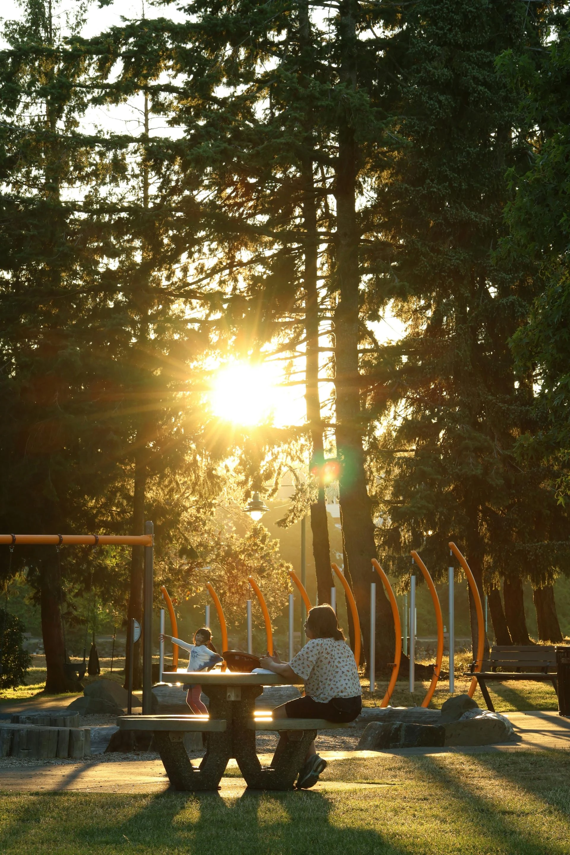 6 Ways to Help Your Child Explore Science Outside School