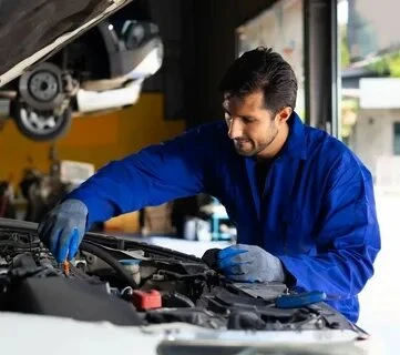 Mobile vs Body Shop Car Scratch Repair in London: Which Is Better?