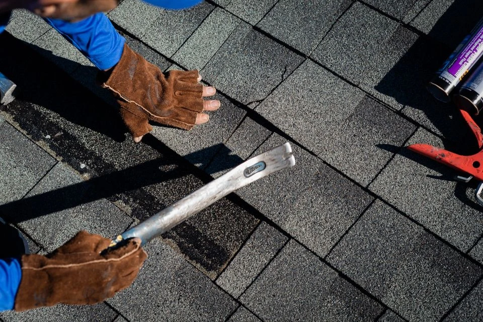 Roofing & Chimney Service Contractors in Medford