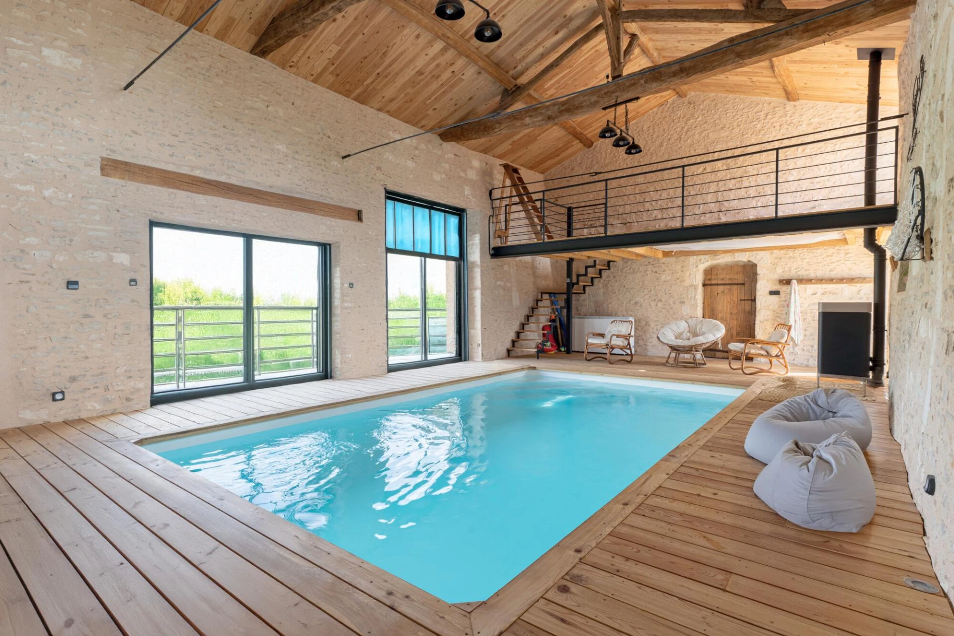 Understanding Noise Levels: Choosing a Quiet Pool Heat Pump for Your Garden