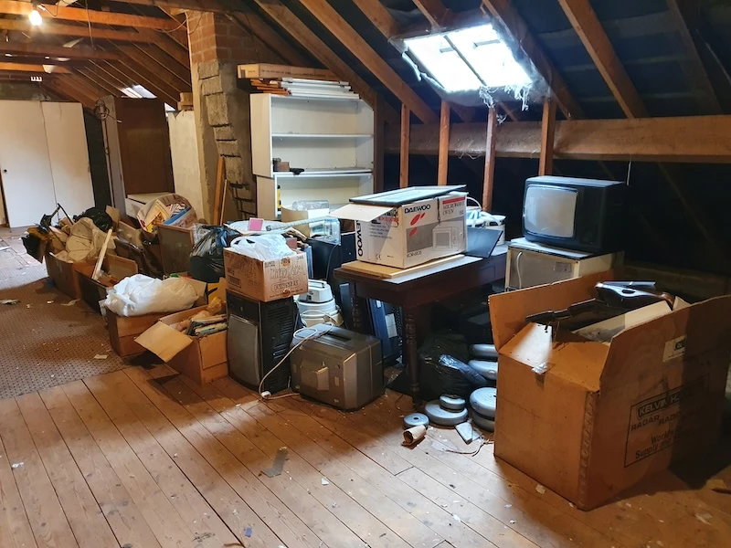 Loft and Garage Clearance – Reclaim Your Space with Fast Clearance