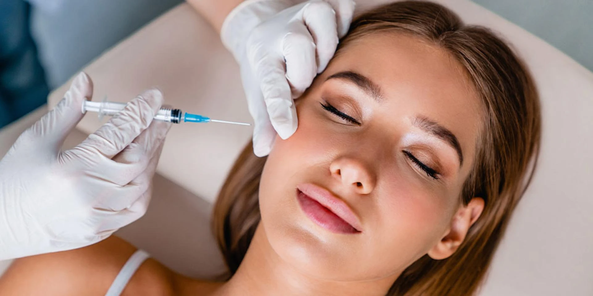 Top 10 Dermatologists in Dubai Expert Skin Care Solutions for Healthy, Radiant Skin