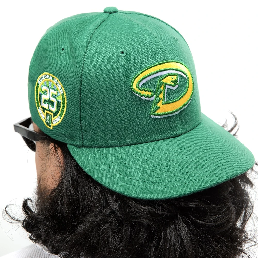 3 Reasons to Curve Your Flat-Brimmed Fitted Hat