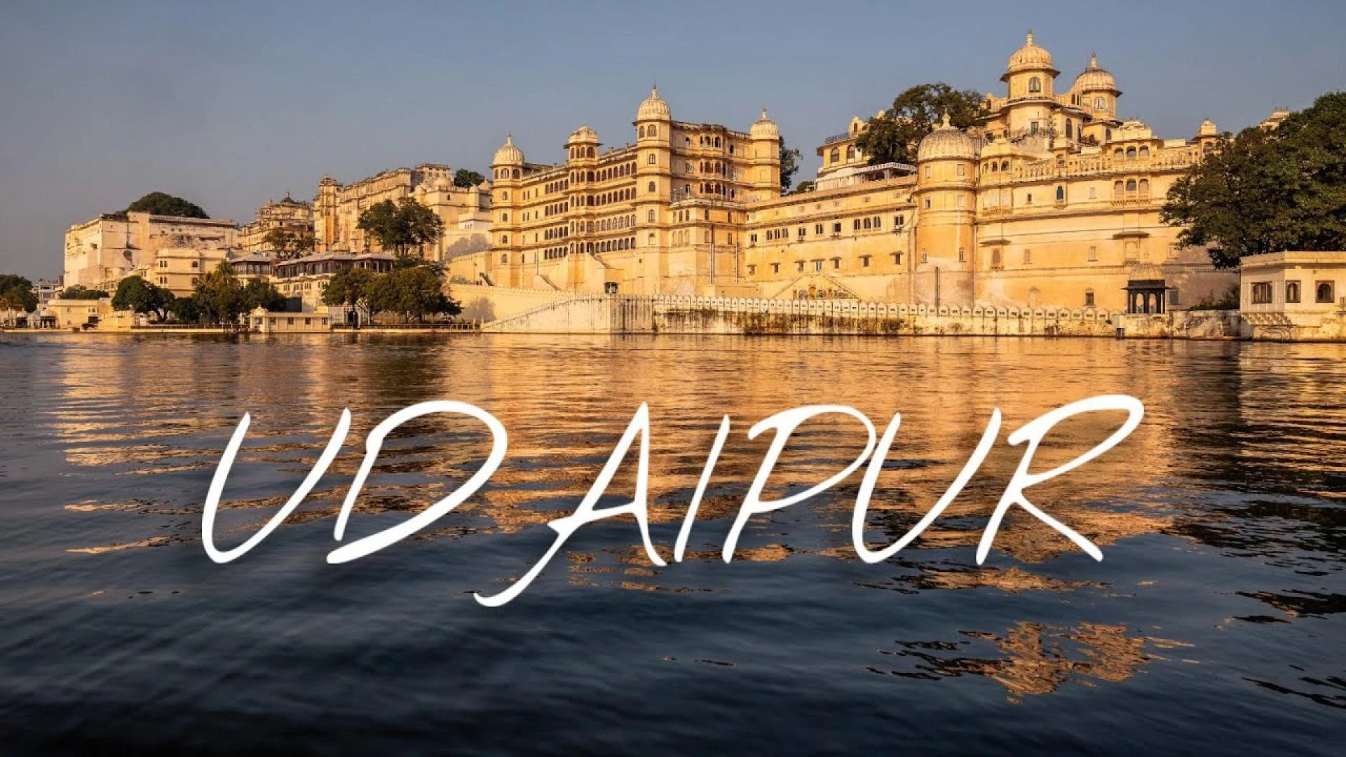 Must-See Places During a Udaipur Mount Abu Tour