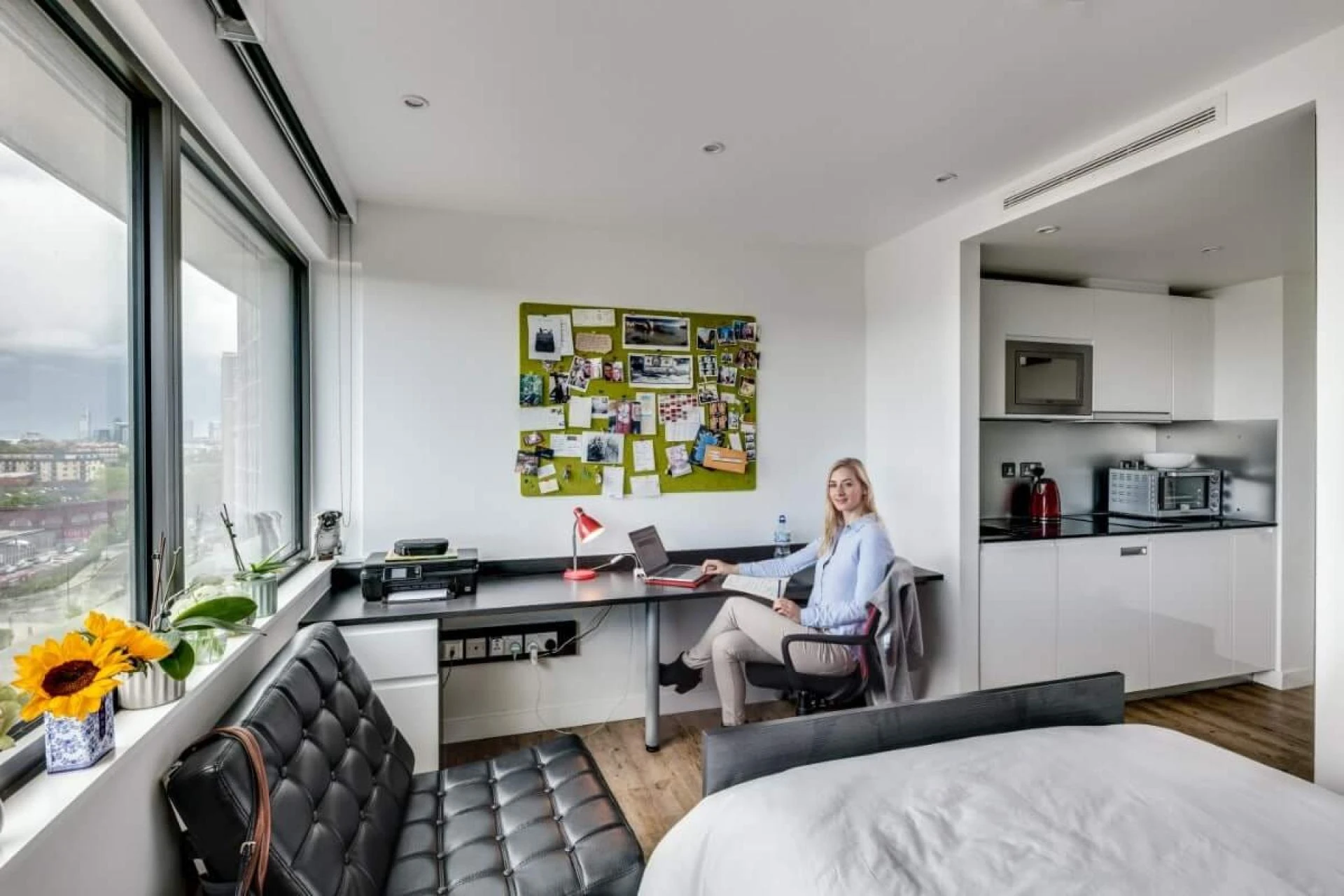 Experience Comfort and Convenience with Accommodation Kings Cross London at The Derby