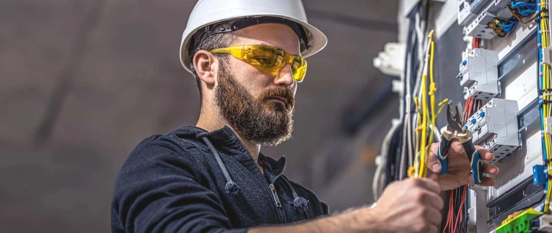 How Electricians in San Antonio Are Revolutionizing Home Energy Efficiency with Smart Electrical Solutions