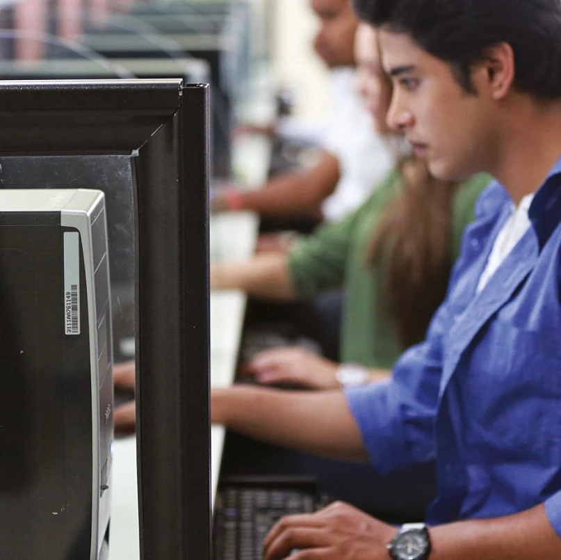 Work as IT Consultants after Completing B.Tech Computer Science from Reputed College