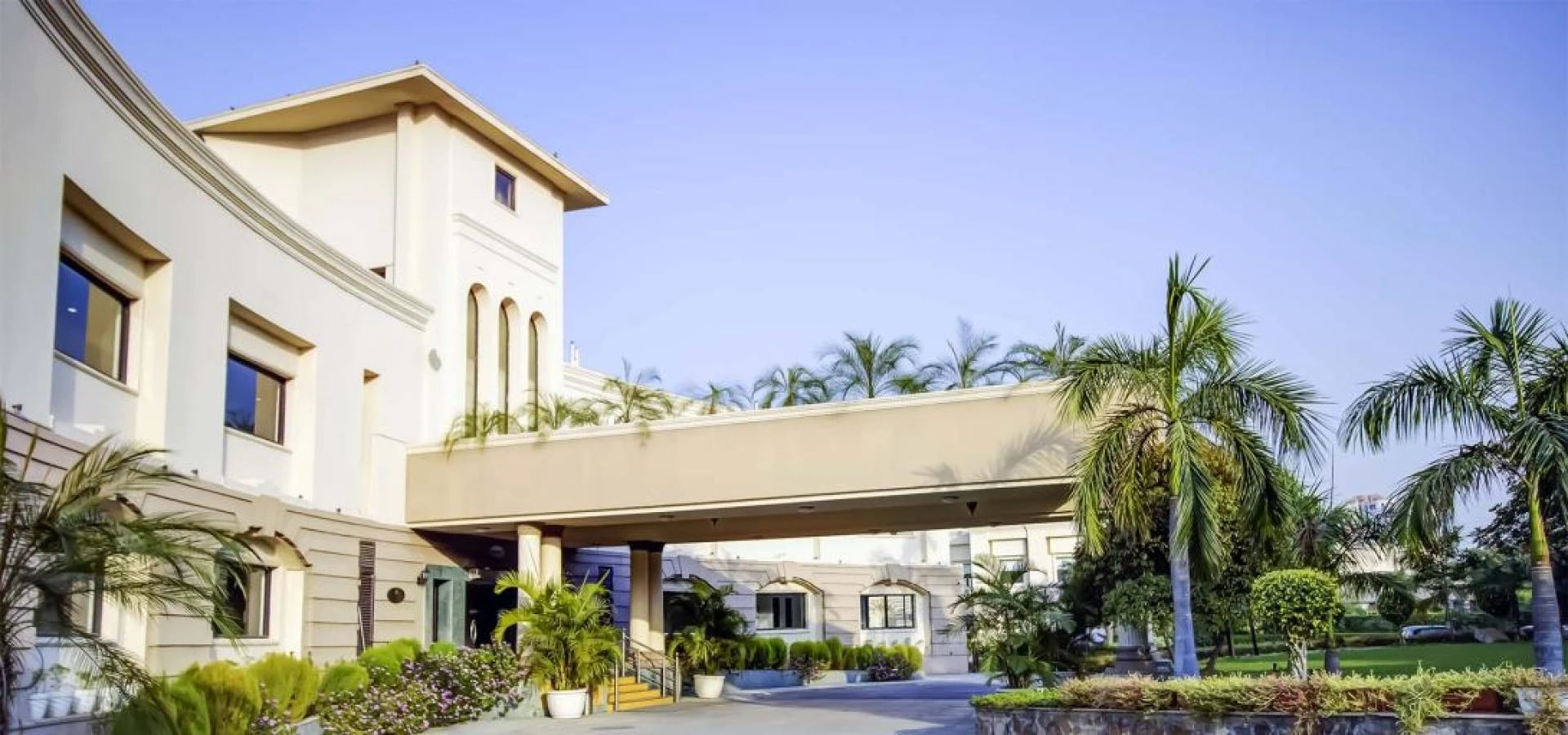Premium Banquet Halls in Noida for Wedding Celebrations