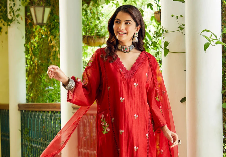 Handcrafted Ethnic Wear for Women: Celebrate Lohri in Timeless Style with The Loom