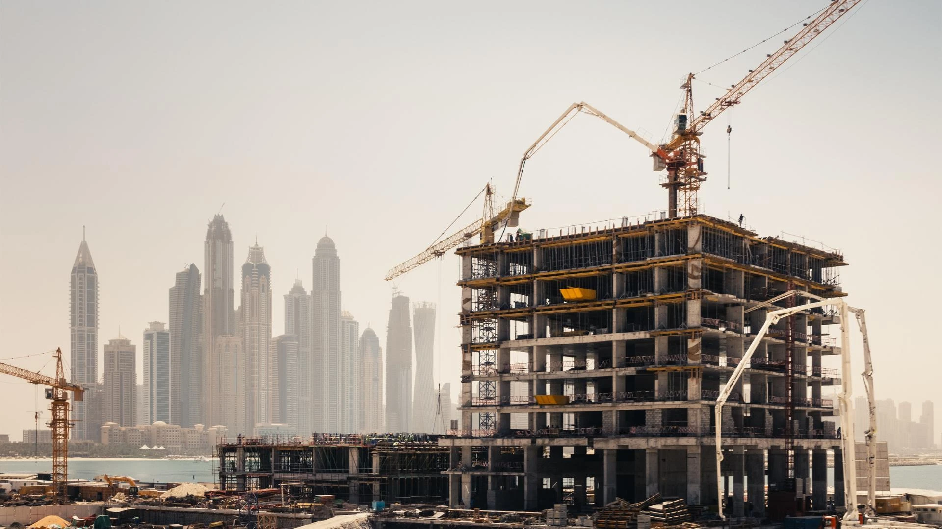 Building in Dubai: A Guide to Approvals and Engineering Excellence