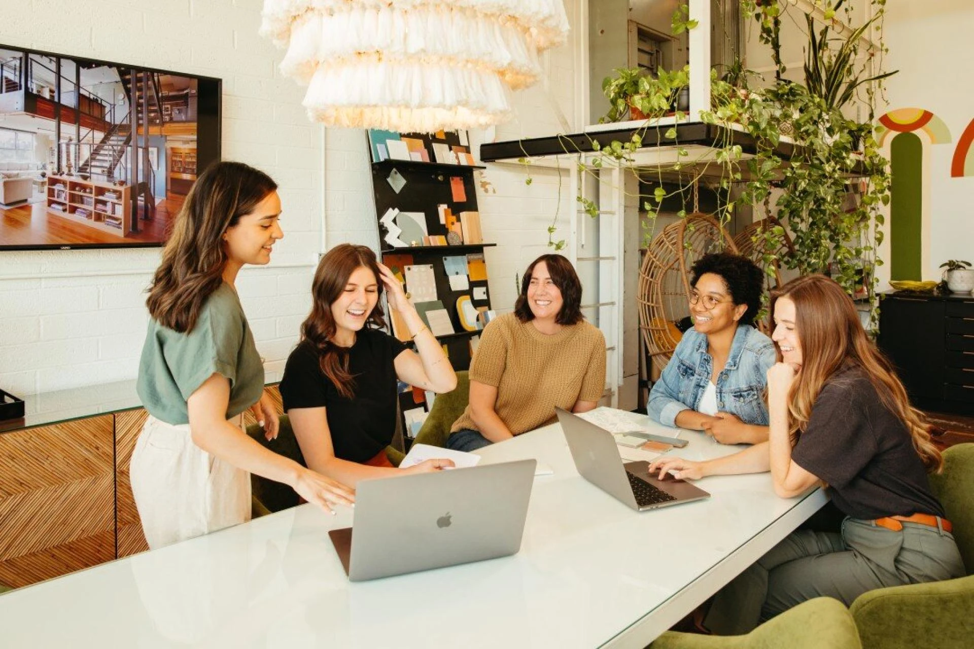 How a Renovation Designer Uses Project Planning to Keep Renovations on Track