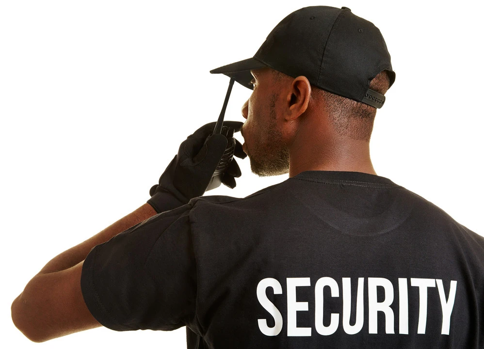 Are Tech Companies Security Guard Services Trained in Cybersecurity Protocols?