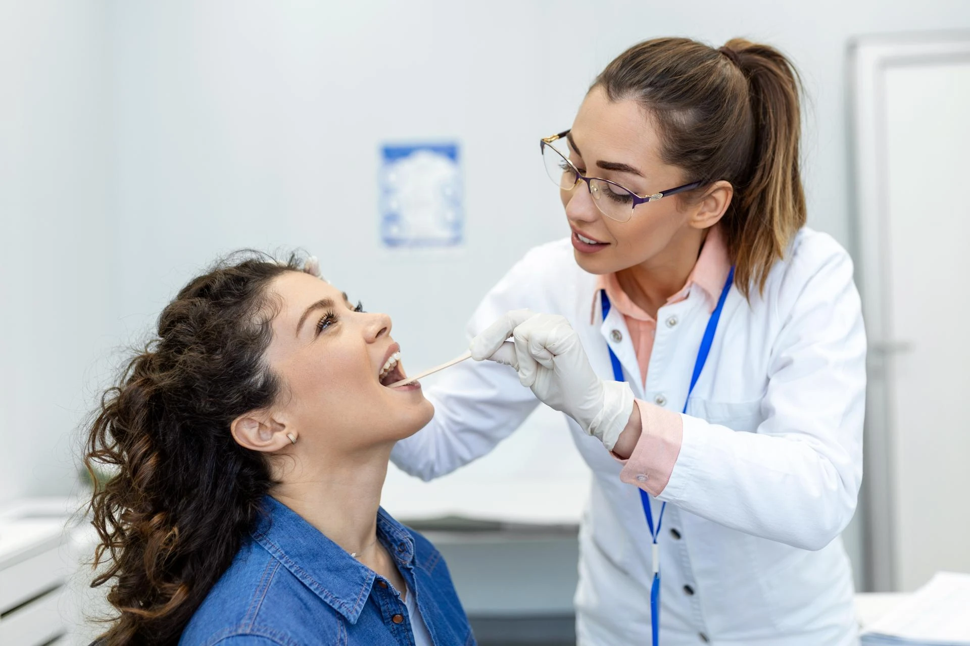 How to Find the Best Implant Dentist in Adelaide for Your Perfect Smile?