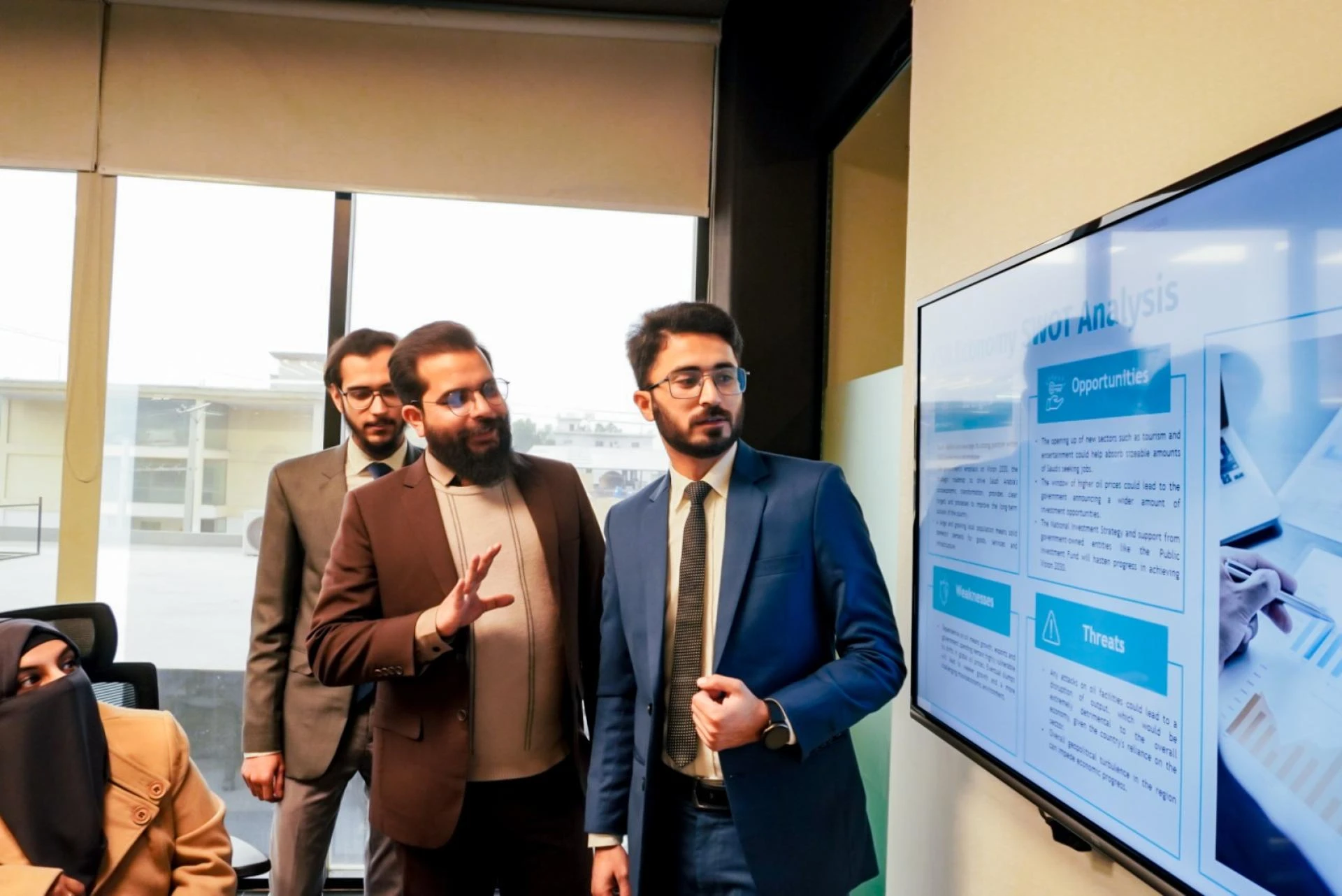 Empowering Business Growth with Strategic Financial Advisory