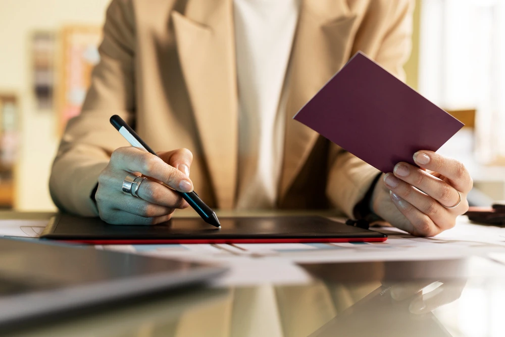 Top Benefits of Holding a Security License in Alberta