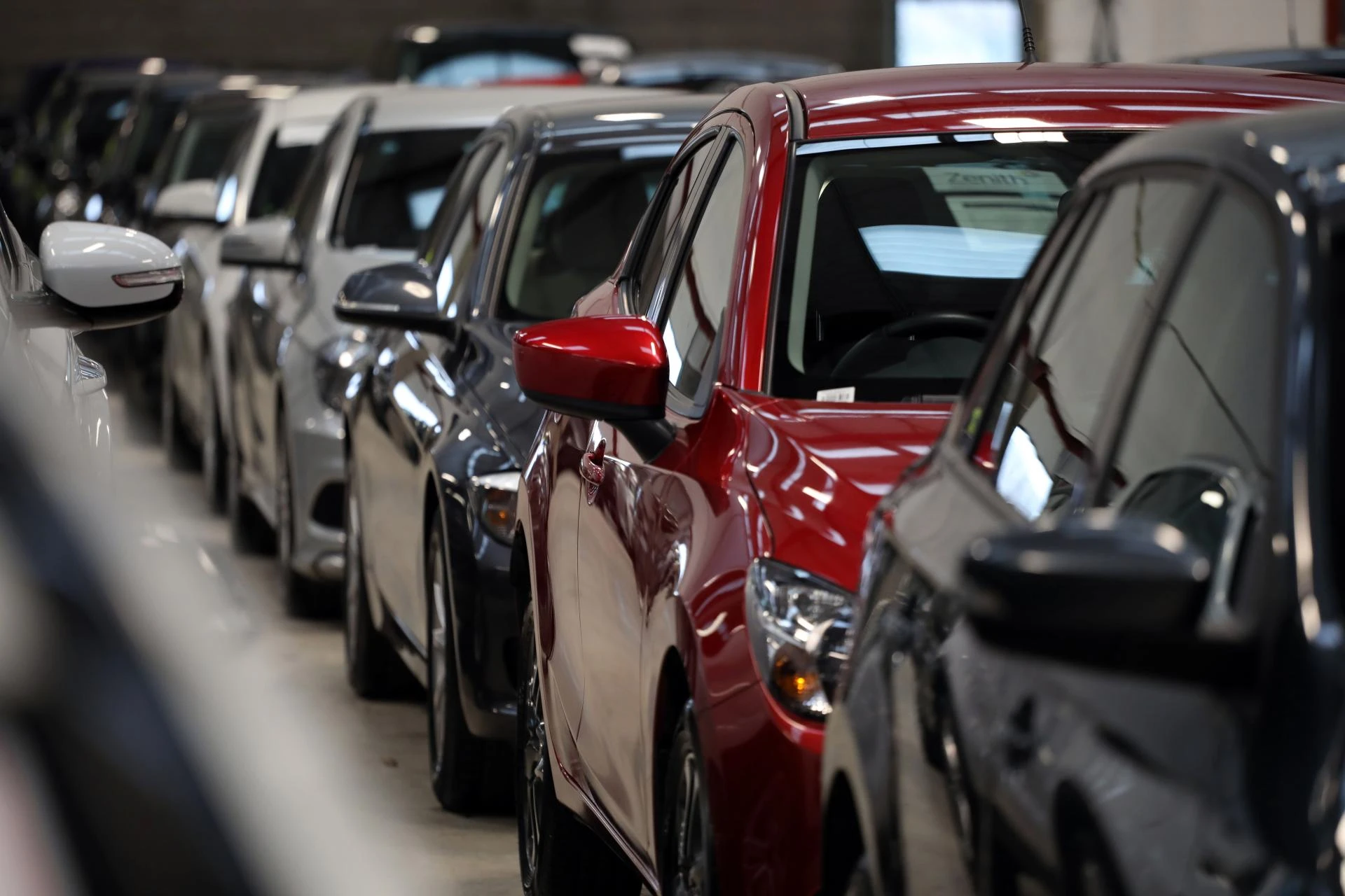 Car Rental in Palm Jumeirah – Luxury & Convenience with Shayar Rent A Car