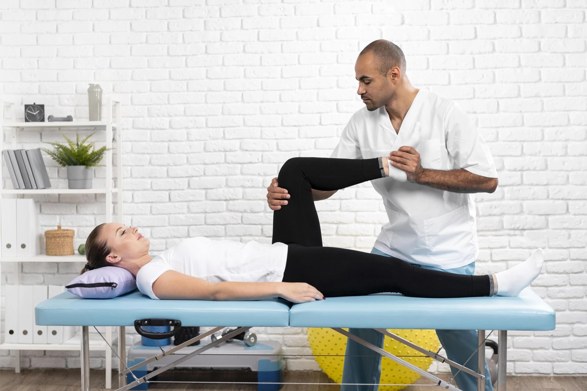 Best Physiotherapist in Islamabad Rawalpindi for Expert Physiotherapy Services