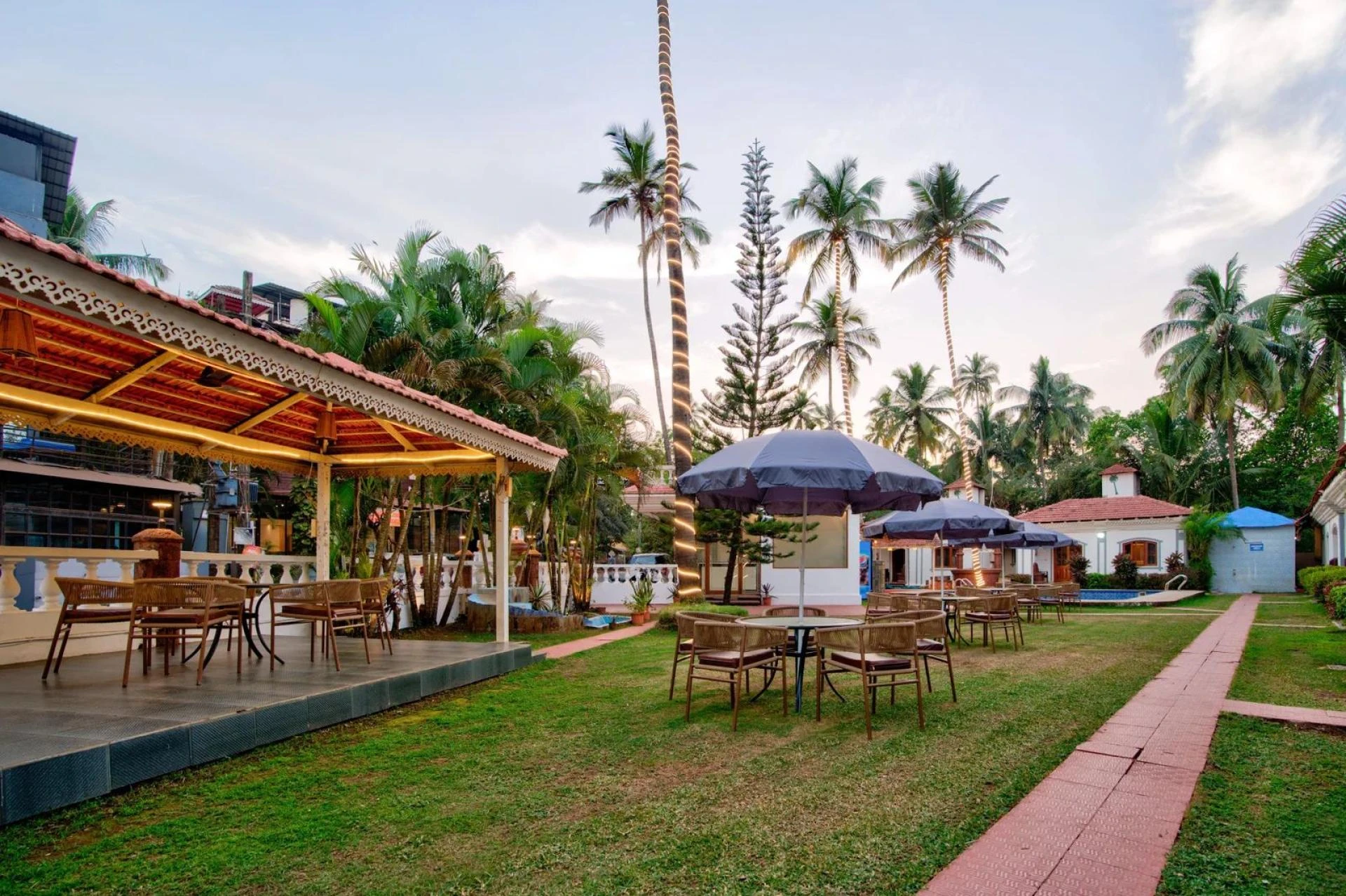 Hotels Near Anjuna Beach Goa – Comfortable Stays Close to Top Attractions