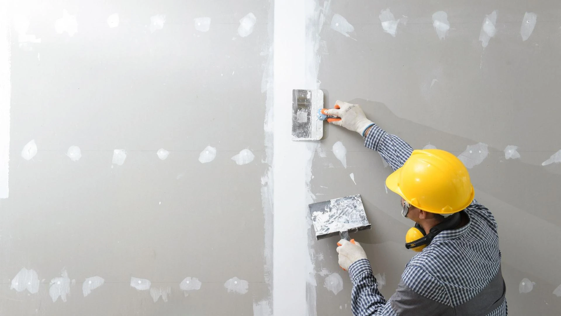 Do You Need Professional Drywall Repair In Houston, Tx For A Smooth, Clean Finish?