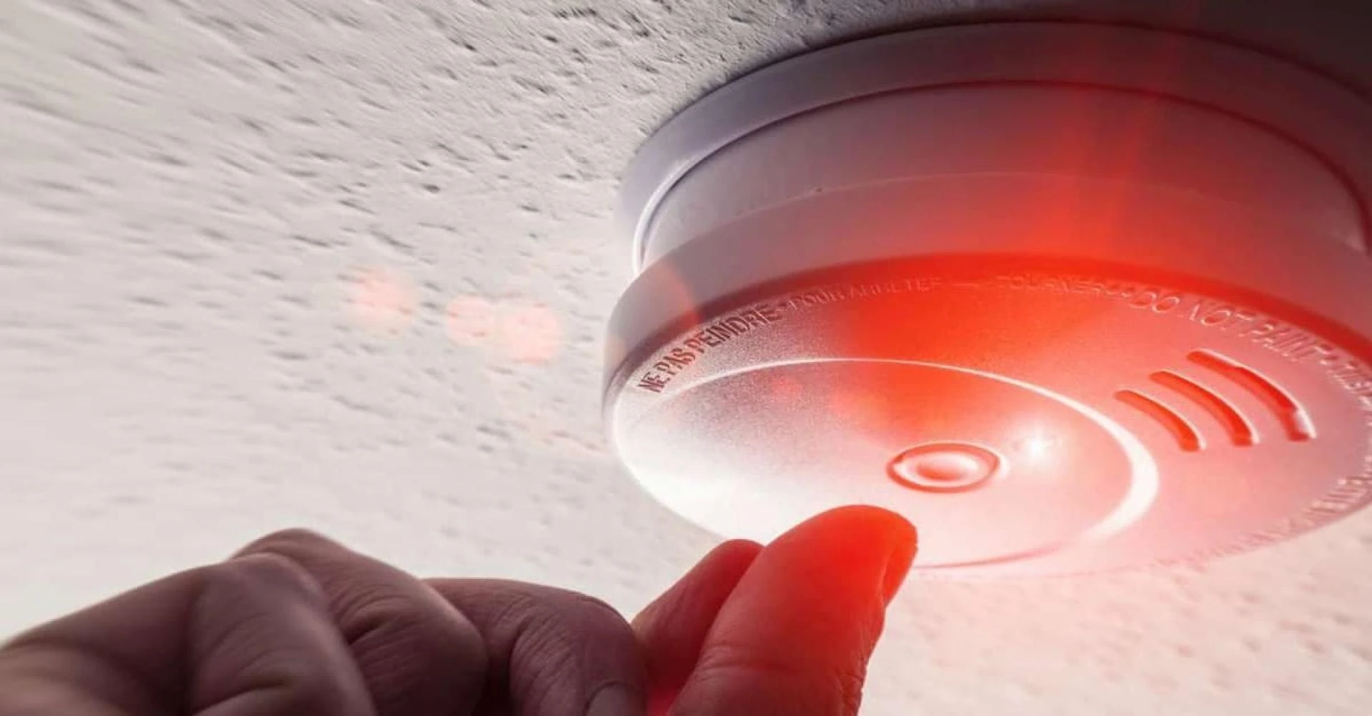 Common Smoke Detector Mistakes That Reduce Home Safety