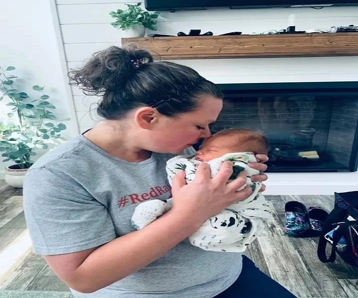 Midwives & Midwifery Care FAQs: Your Questions Answered