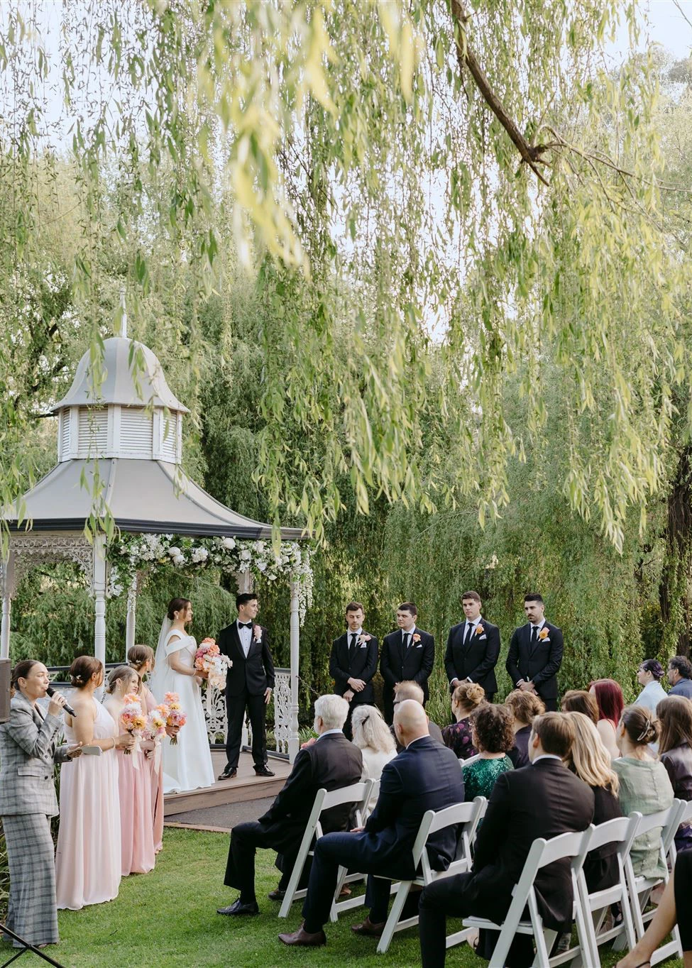 Find Affordable Chapel Wedding Packages at Our Wedding Chapel