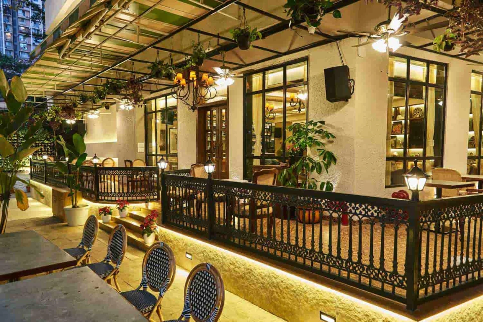 Hotel in Goregaon – Comfortable Urban Stay with Premium Hospitality at Arnna Hotel