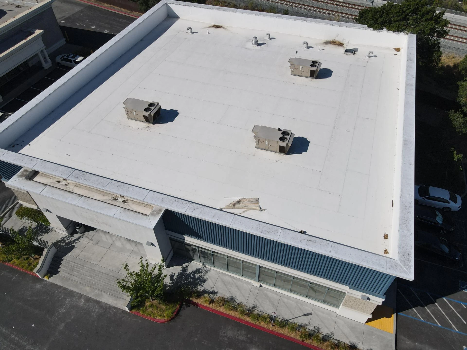 What Happens During a Professional Roof Inspection in San Jose?