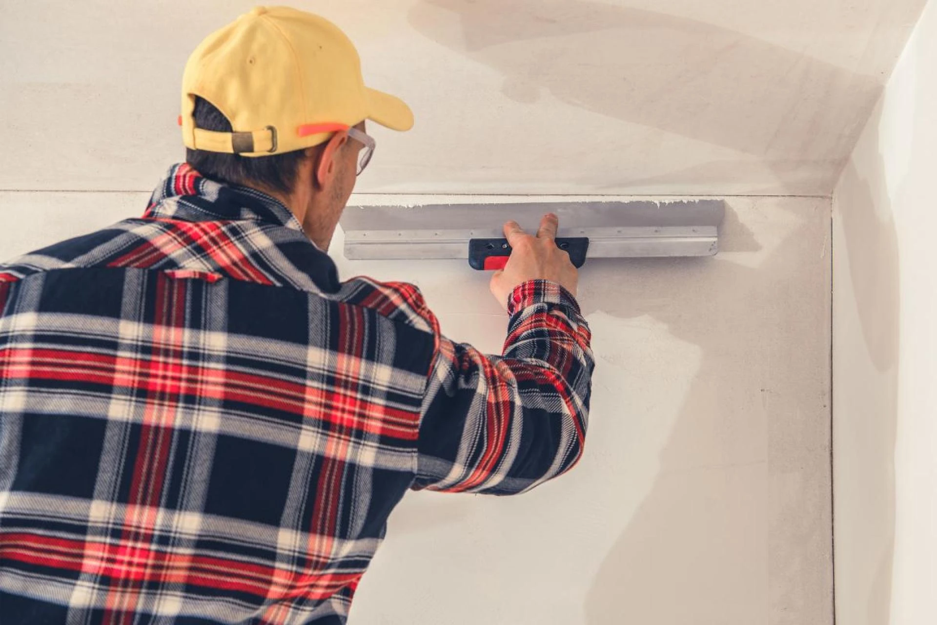 Expert Drywall Water Damage Repair in South Florida