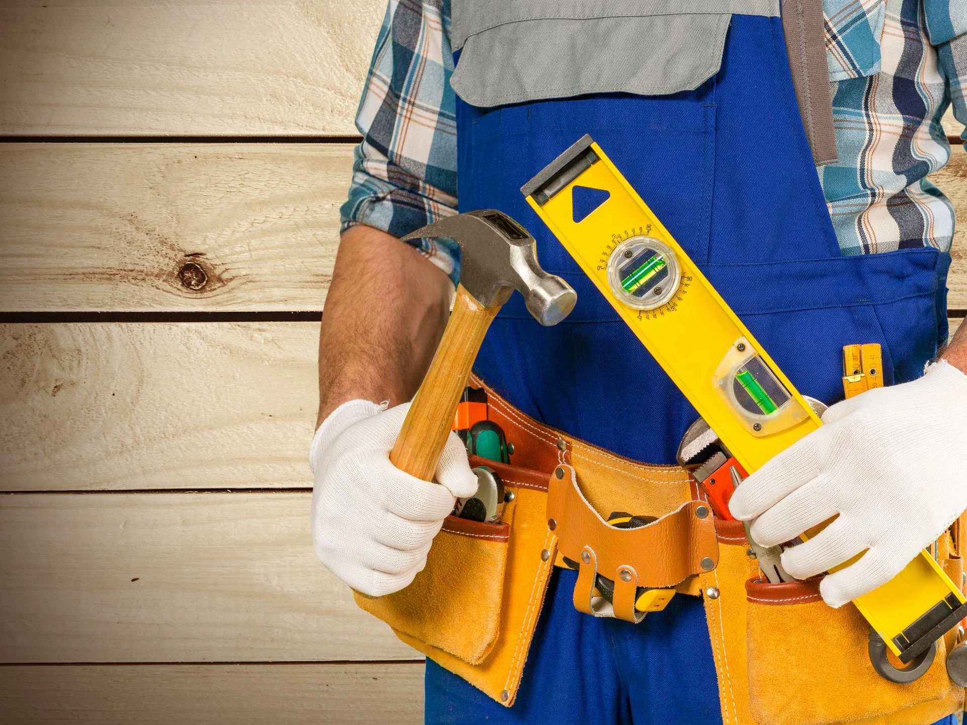 The Ultimate Guide to Hiring a Handyman in Las Vegas NV: Top Tips from US Home Repairs