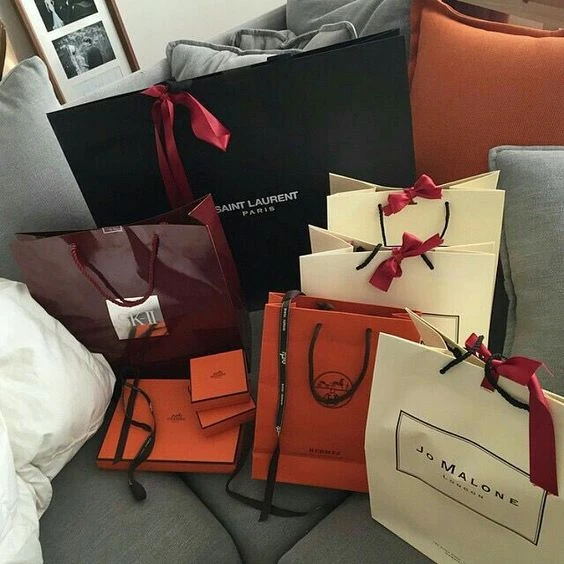 Tangerine Luxury takes the baton to promote conscious consumerism and humanitarian fashion