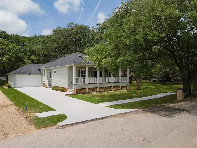 Trusted Home Remodelers in Pearland, TX | Maverick Remodeling