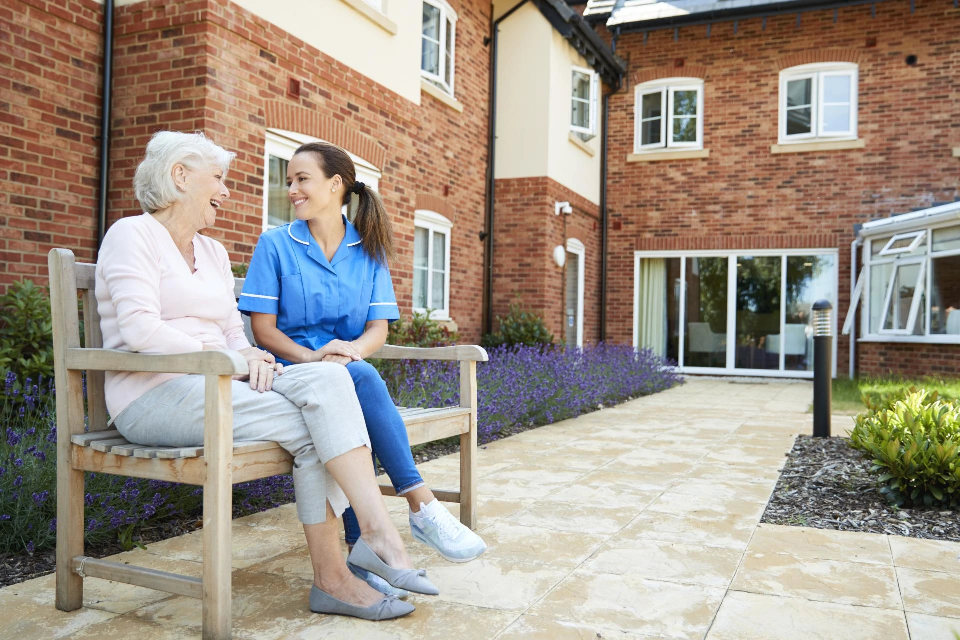 Senior Living Nashua New Hampshire: Personalized Care for Every Stage of Aging