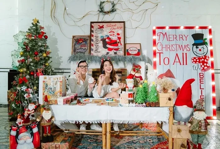 93+ Chuck Norris Christmas Jokes That Will Crack You Up