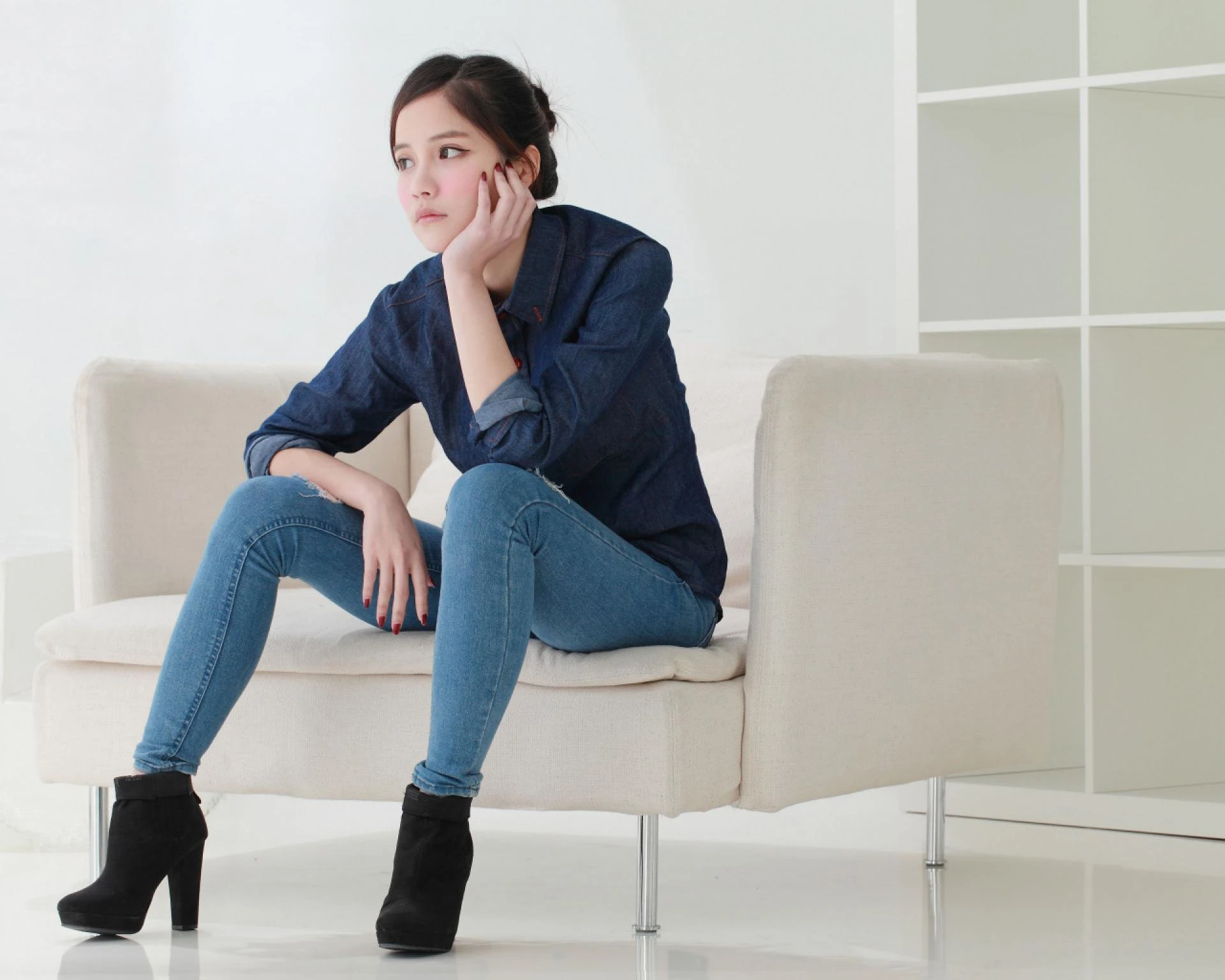 How to Choose and Not Regret it? Choose a Sofas According to the Rules!