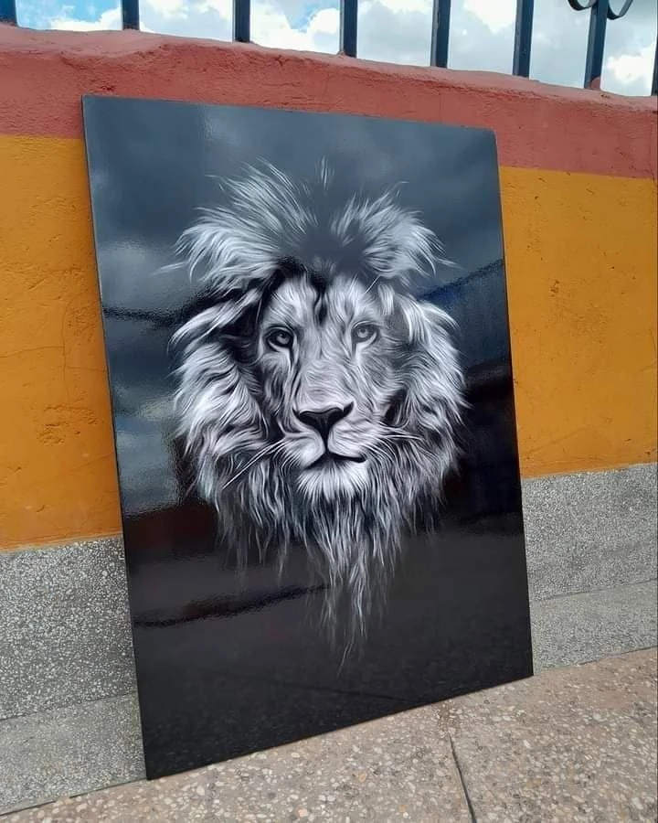 Canvas Printing UAE: Elevate Your Interiors with Stunning Art