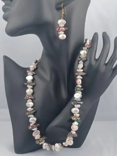 Why Freshwater Pearl Jewelry Is a Must Have for Modern Women