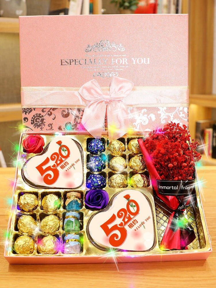 Are Experience Gifts Better Valentine’s Day Couples Gifts?